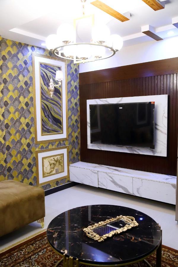Adara Suites Lahore Exterior photo