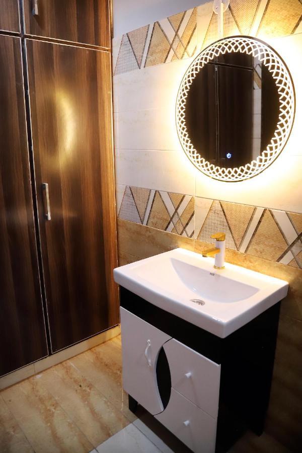 Adara Suites Lahore Exterior photo