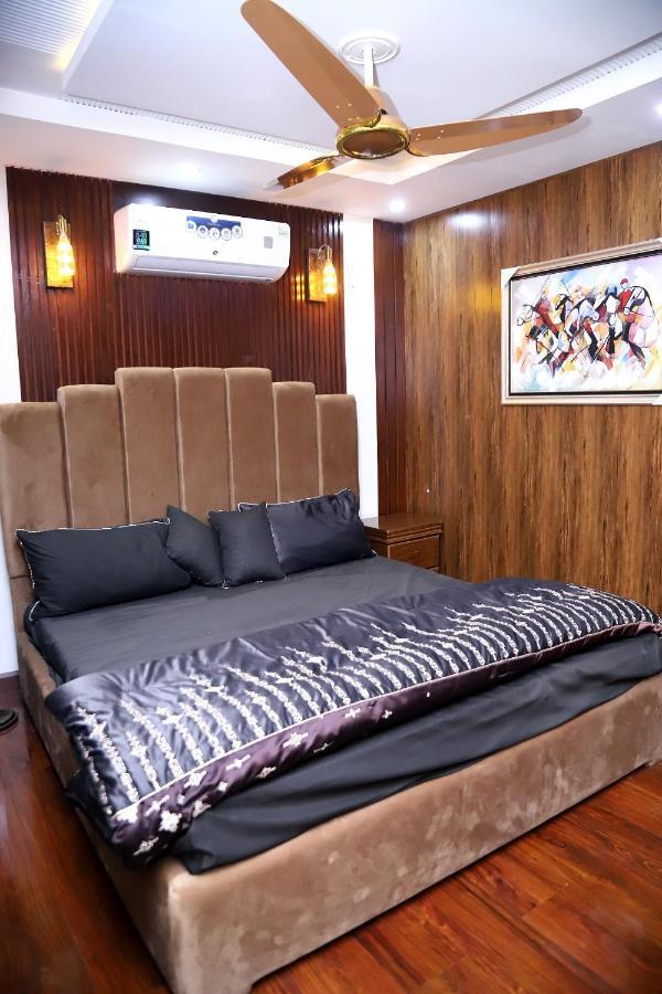 Adara Suites Lahore Exterior photo