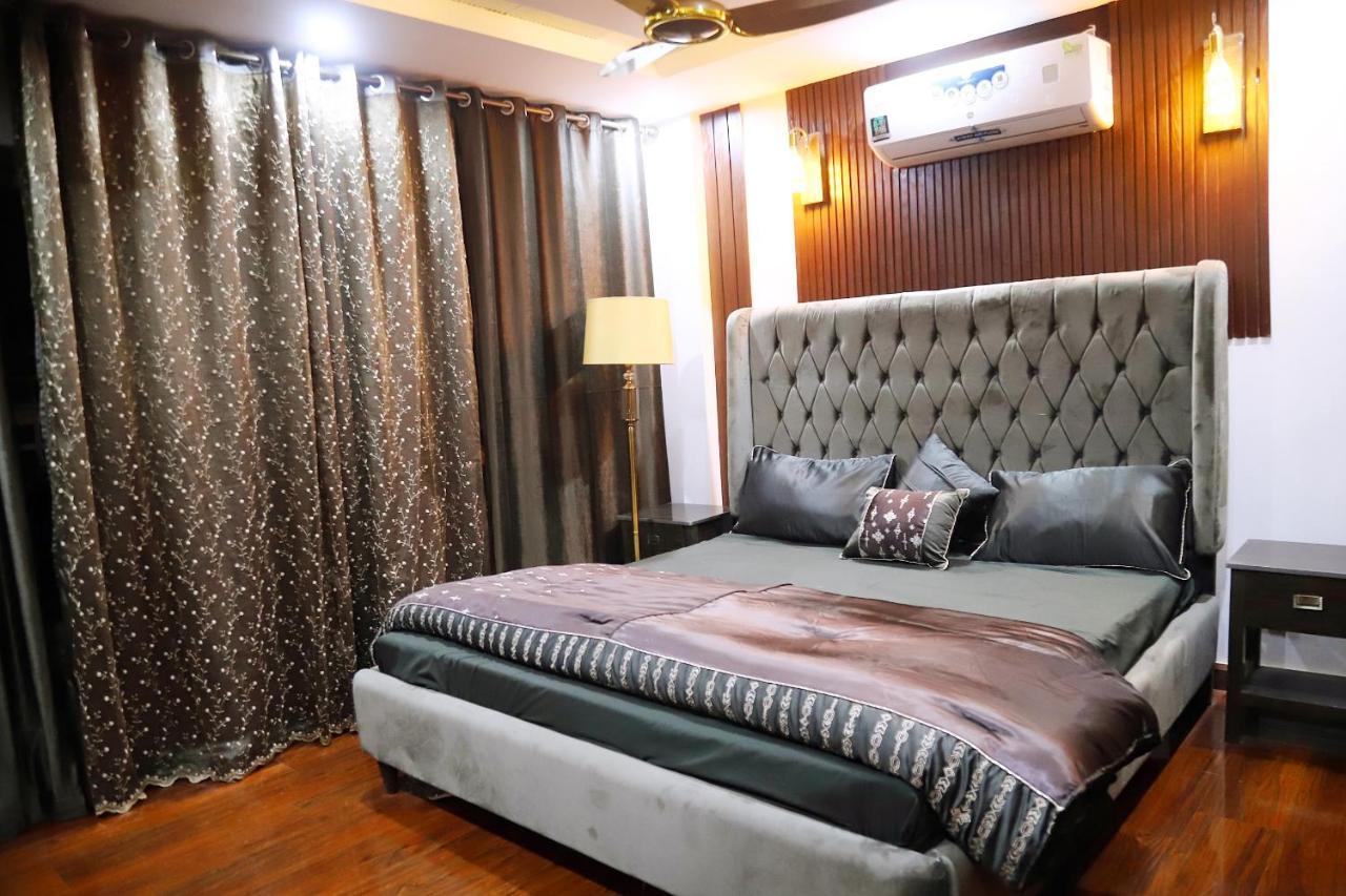 Adara Suites Lahore Exterior photo